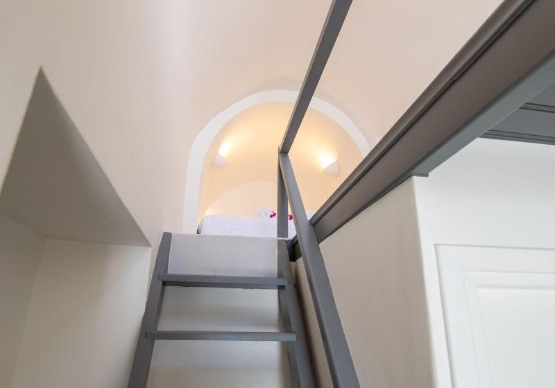 هتل Cilon Suites Santorini