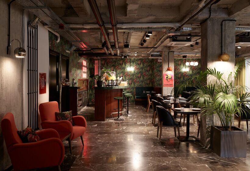 Dave Red Athens, A Member Of Brown Hotels