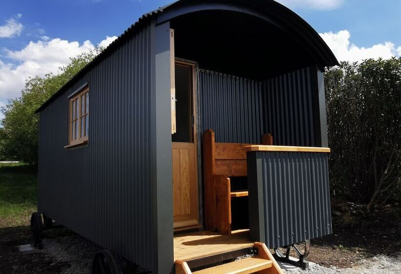فندق Lough Mardal Lodge