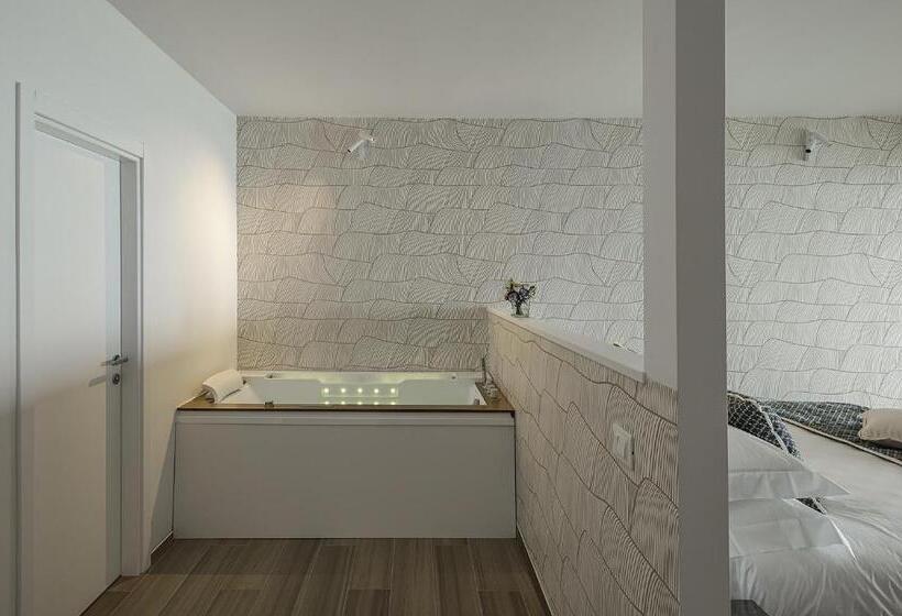 Sublimis Boutique Hotel Adults Only