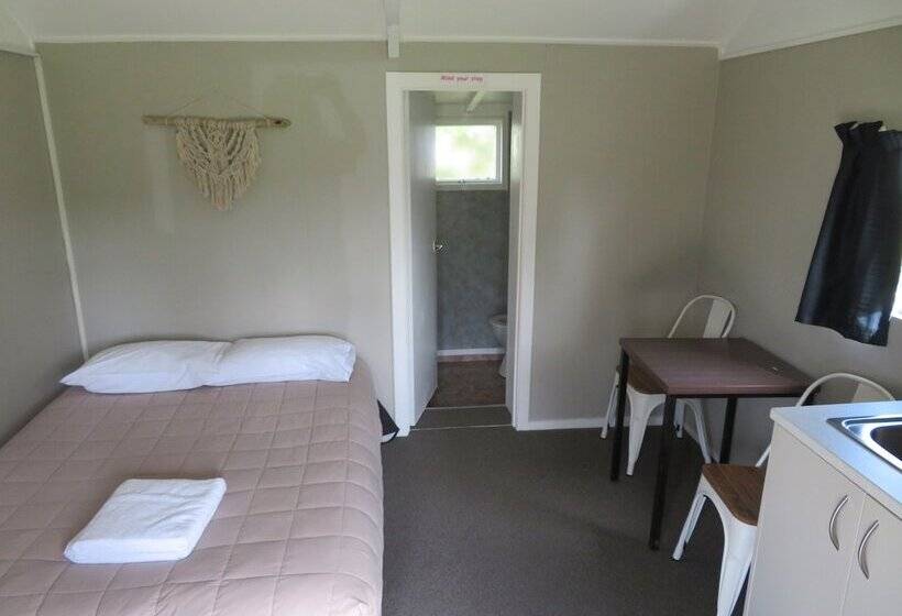 בית מלון כפרי Whanganui Seaside Holiday Park
