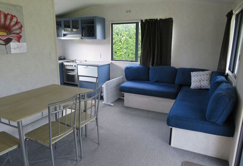 בית מלון כפרי Whanganui Seaside Holiday Park