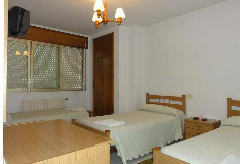 펜션 Hostal Monterredondo