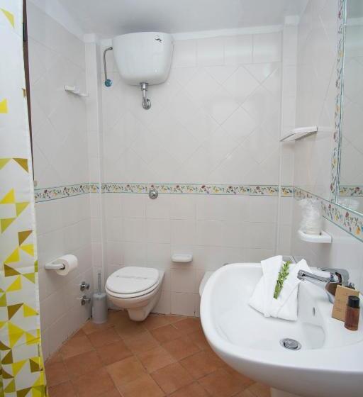استراحتگاه Cilento Dreams Village
