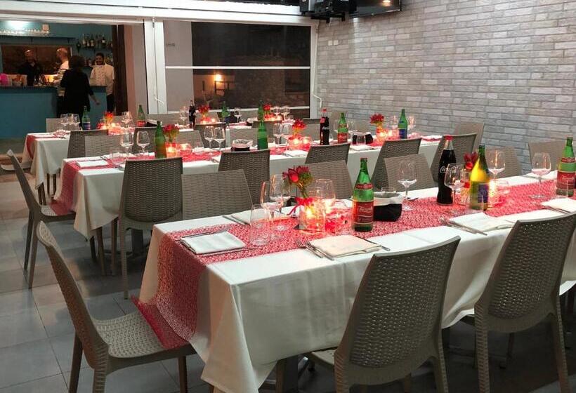 استراحتگاه Cilento Dreams Village