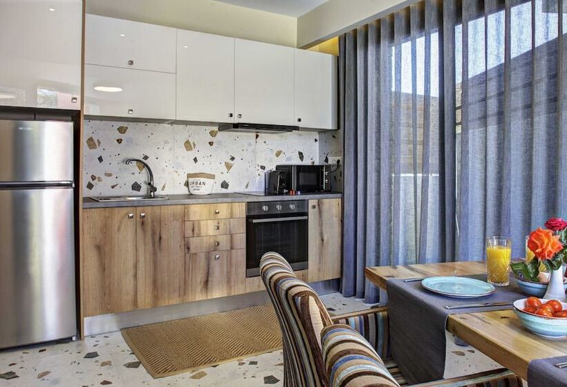 استراحتگاه Tessera Villas Collection