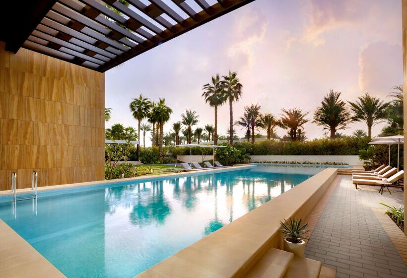 هتل Atlantis The Royal