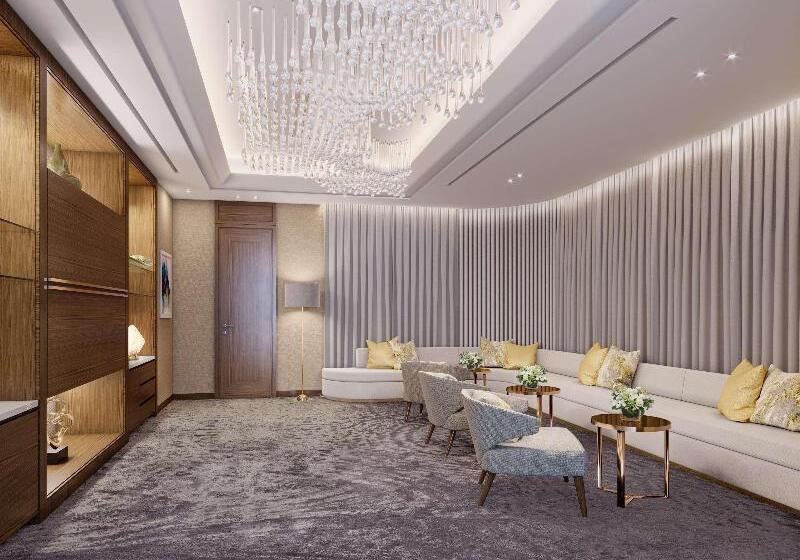 هتل Atlantis The Royal
