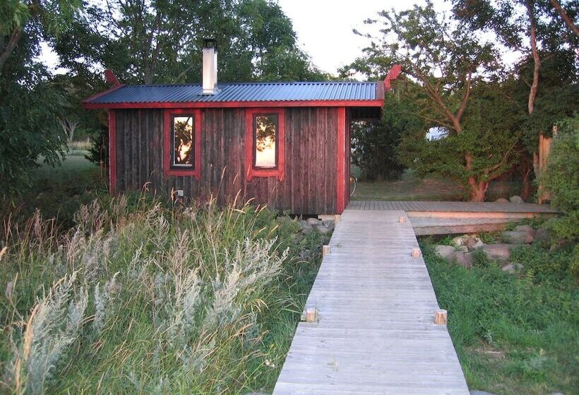 فندق Lundegård Camping & Stugby