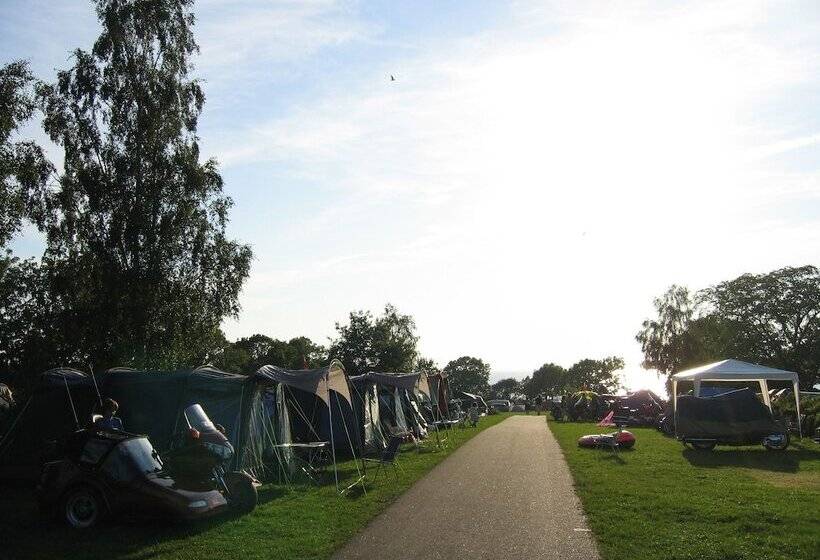 فندق Lundegård Camping & Stugby