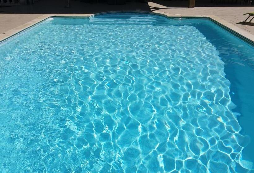 민박 La Ferme De Laupilière