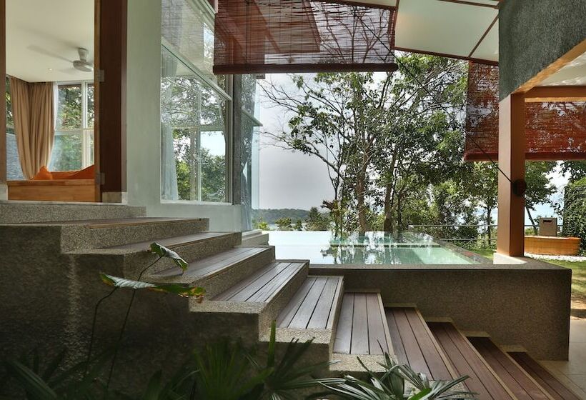 Szálloda Ambong Pool Villas