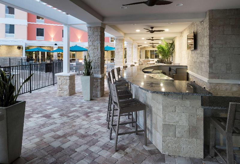 בית מלון כפרי Hampton Inn & Suites Cape Canaveral Cruise Port