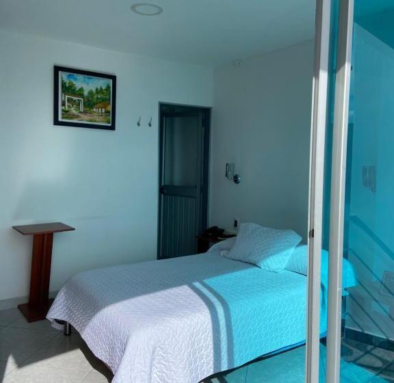 هتل Manhattan Barbosa