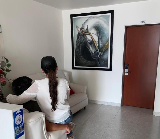 هتل Manhattan Barbosa