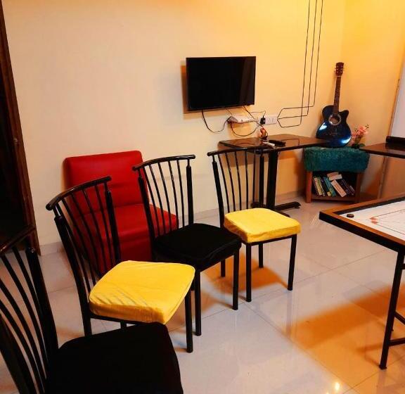 אתר נופש Swarg 5bhk Villa Alibaug