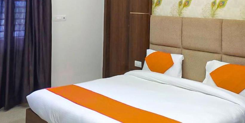 فندق Fab Mohan Palace