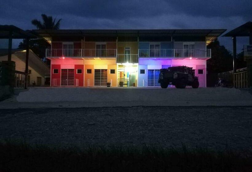 酒店 Oyo 90312 Rainbow Guesthouse