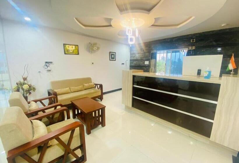 בית מלון כפרי Staymaker Lake Residency