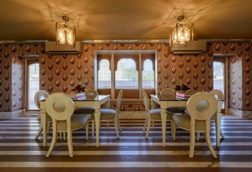 فندق Surya Haveli , Amer Fort Jaipur