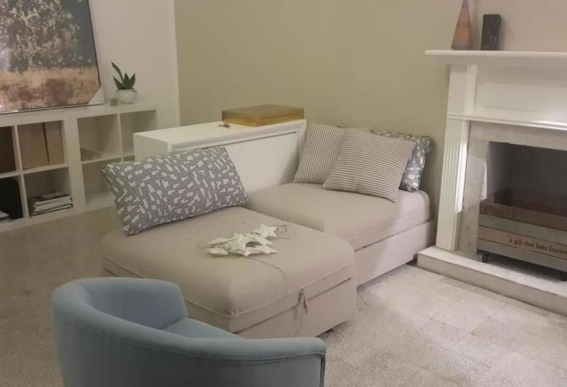 Bed and Breakfast Oikia