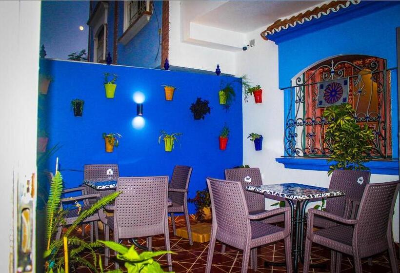 تختخواب و صبحانه Riad Azemmat