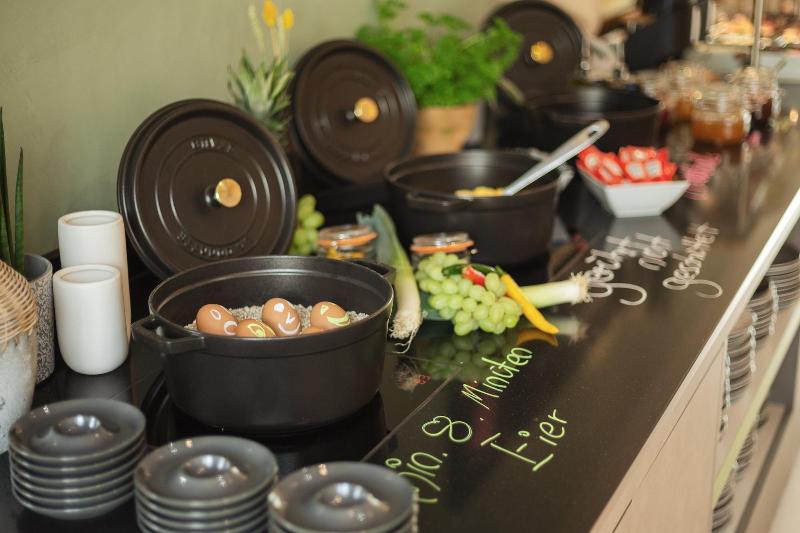 هتل Holiday Inn   The Niu, Mill Cologne Mülheim, An Ihg