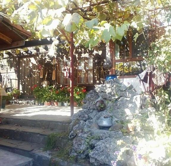 פנסיון Guest House Polah Ot Minaloto