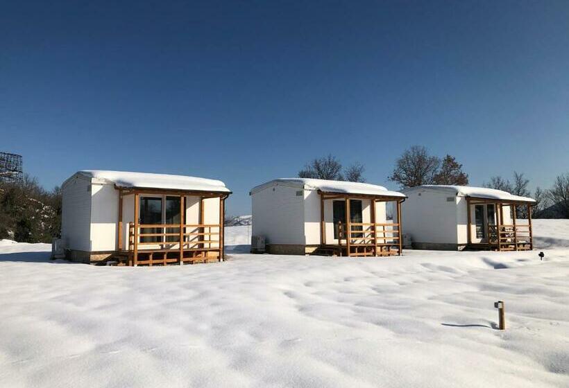 بنسيون In Country Luxury Lodges