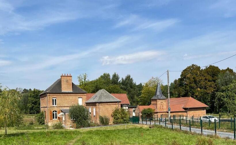 민박 Le Moulin Sainte Marie, Chambres D Hôtes Et Gîte