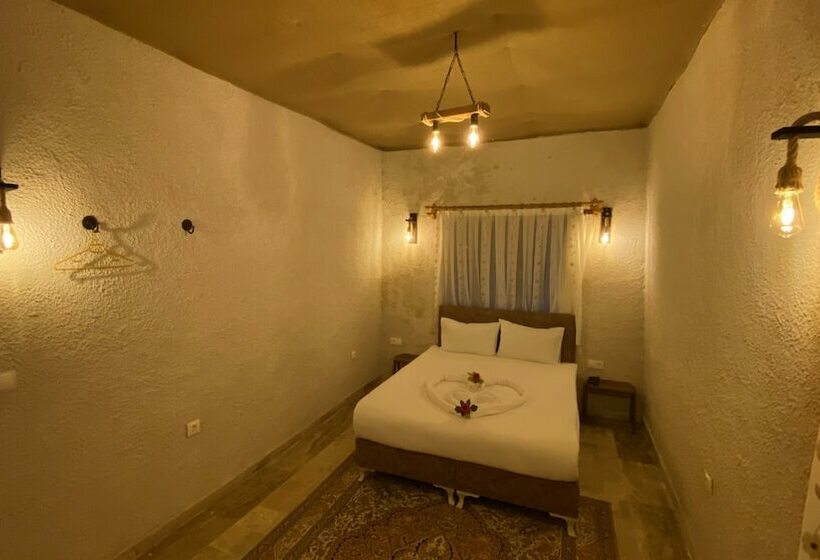 هتل Cappadocia Urgup Stone House