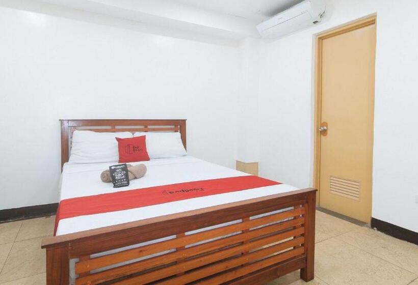 호텔 Reddoorz At Rjs Bldg Near Lyceum Gen Trias Cavite