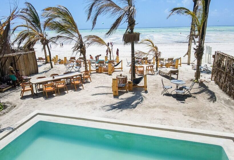 בית מלון כפרי The Nest Boutique Resort