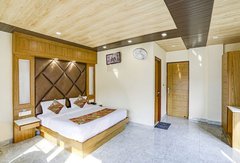 בית מלון כפרי Woods View