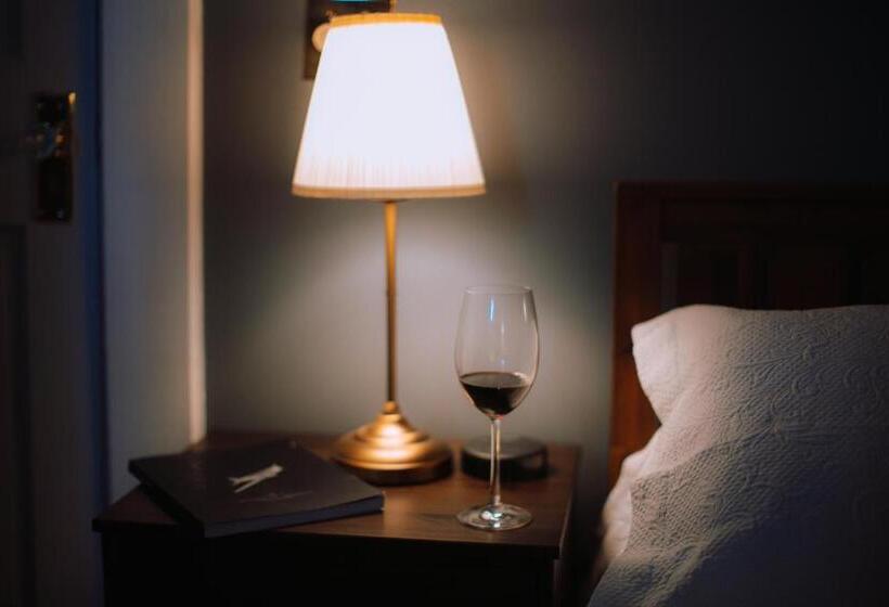 مبيت وإفطار The Grand