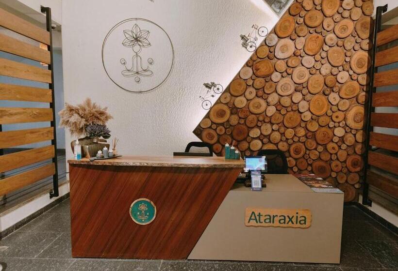 בית מלון כפרי Ataraxia Crestmont Resorts & Spa