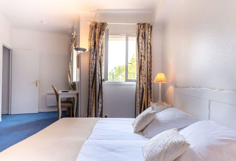فندق Auberge Du Redier