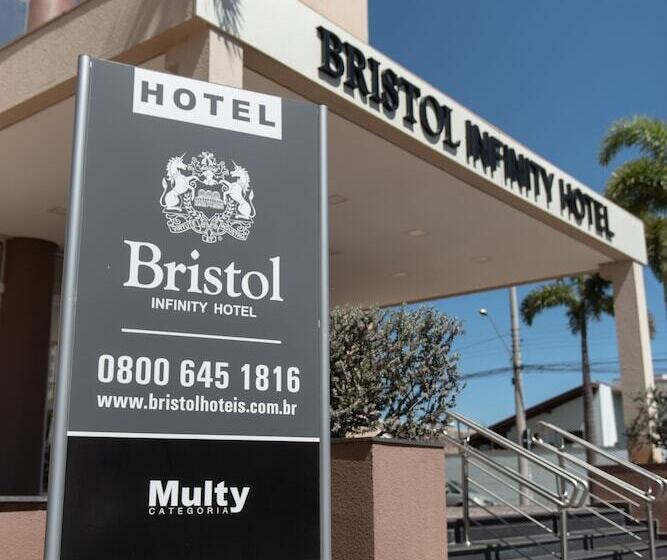 ホテル Bristol Infinity Rio Claro