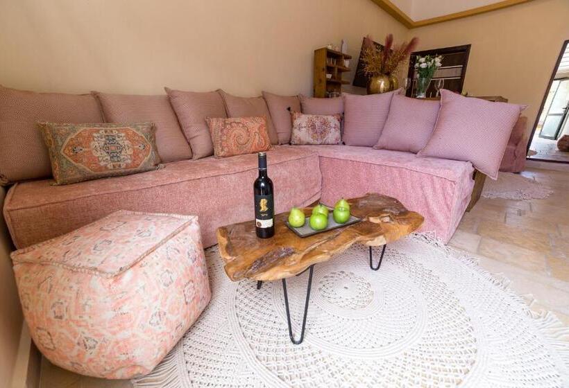 בית מלון כפרי Luna Resort   Mitzpe Ramon