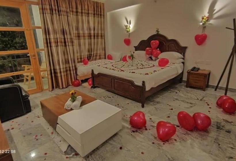 هتل Meridian Hill Top Yercaud