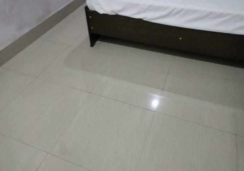 Hotel Spot On 80927  Sourav Plaza