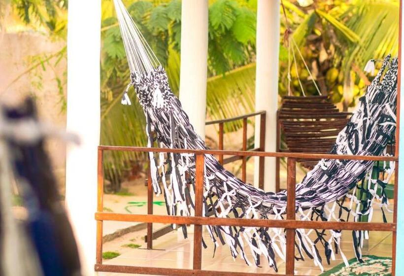 پانسیون Vila Vintém Chalés