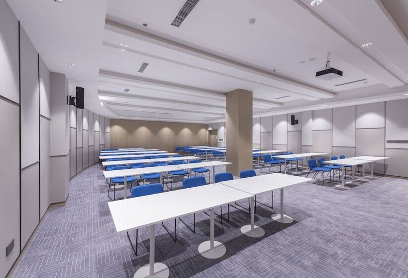 בית מלון כפרי Holiday Inn Express Dengfeng Songshan By Ihg