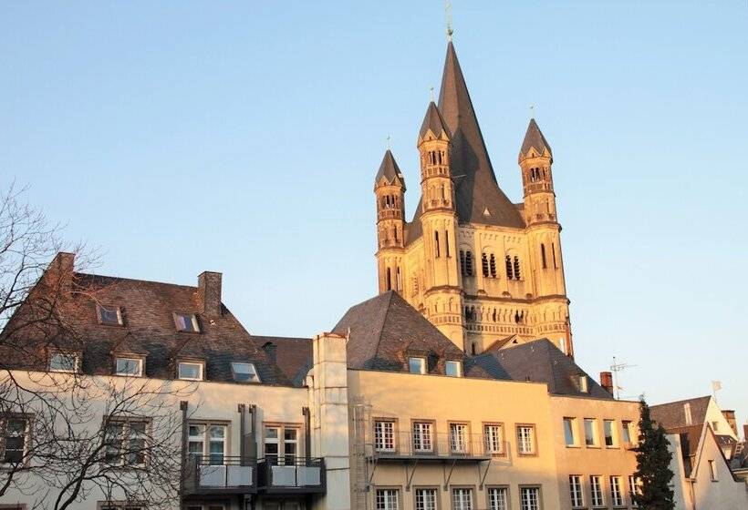 Altstadthotel Hayk Am Rhein