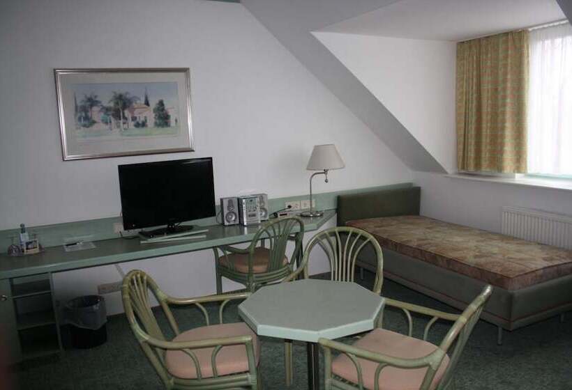 호텔 Christinenhof Garni   Bed & Breakfast