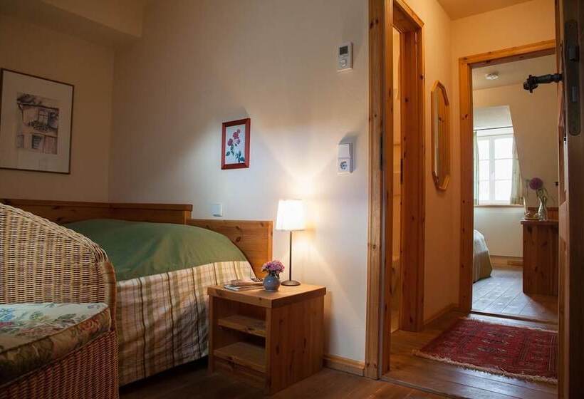 酒店 Landhaus Alte Schmiede