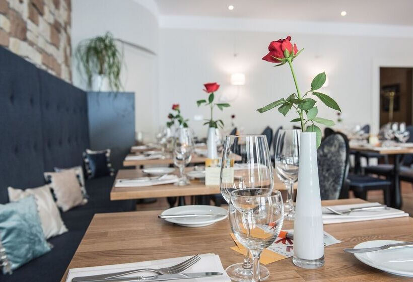 Parkhotel Schillerhain