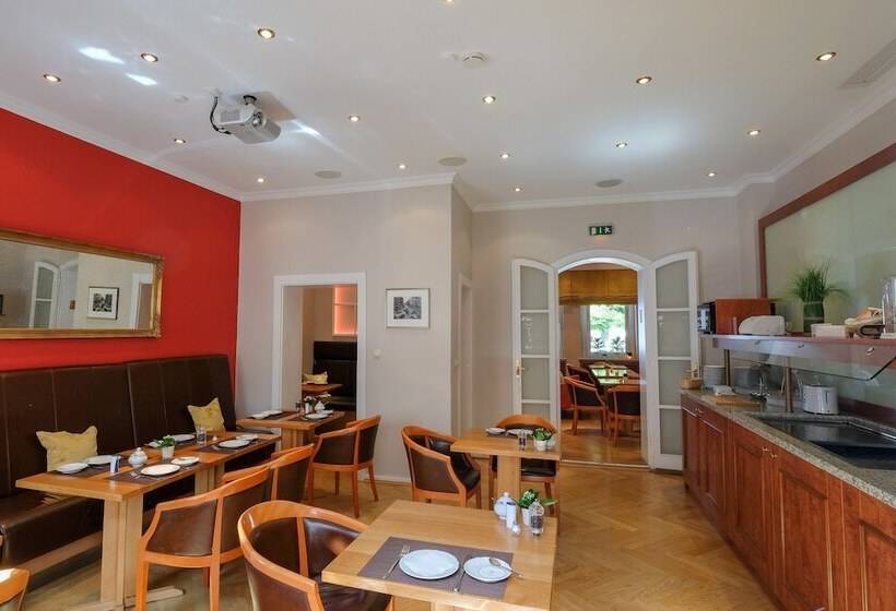 هتل Savoy Hannover