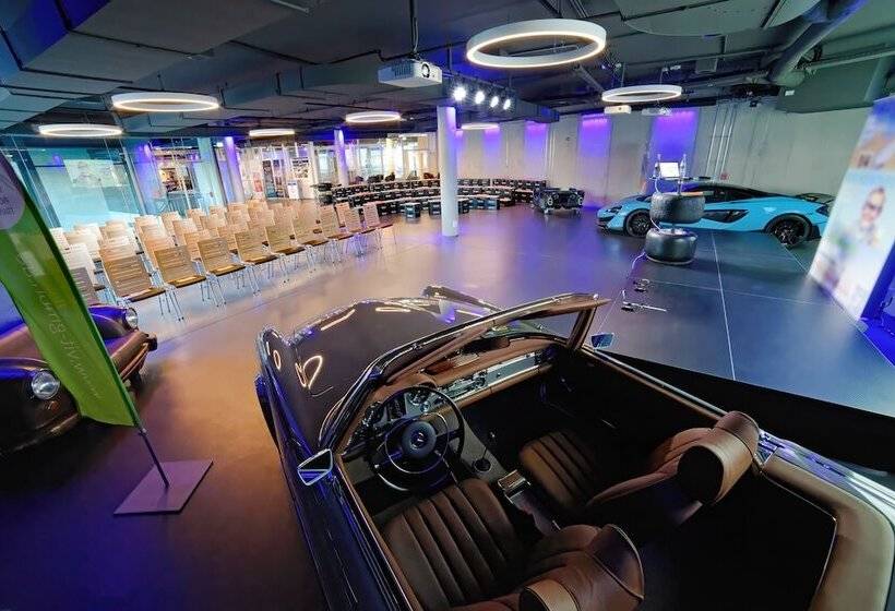 V8 Hotel Classic Motorworld Region Stuttgart