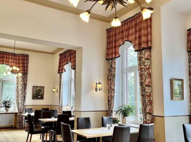 فندق Villa Sophienhohe